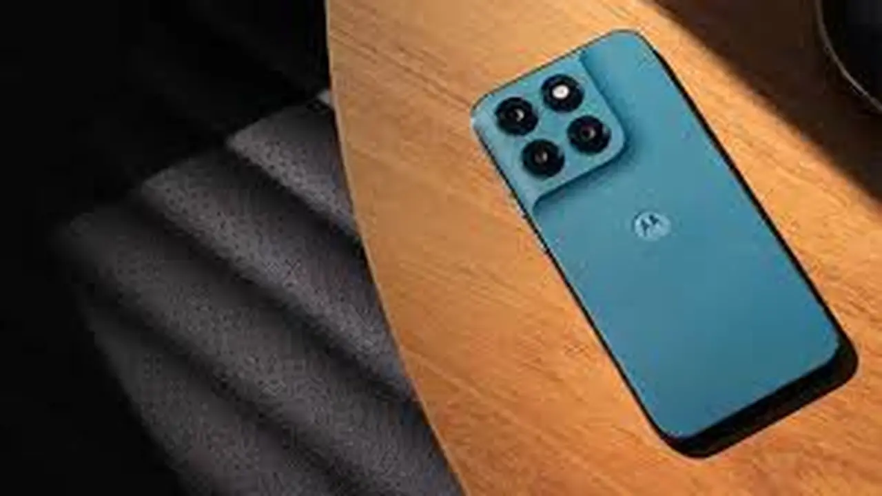سعر منافس.. هاتف Moto G77 الجديد يقدم مواصفات تقنية متطورة للمستخدمين